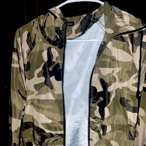 Green camouflage windbreaker